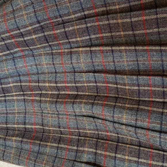 Evan Picone VTG Gray Plaid Wool Skirt, Sz 10 - Picture 5 of 8